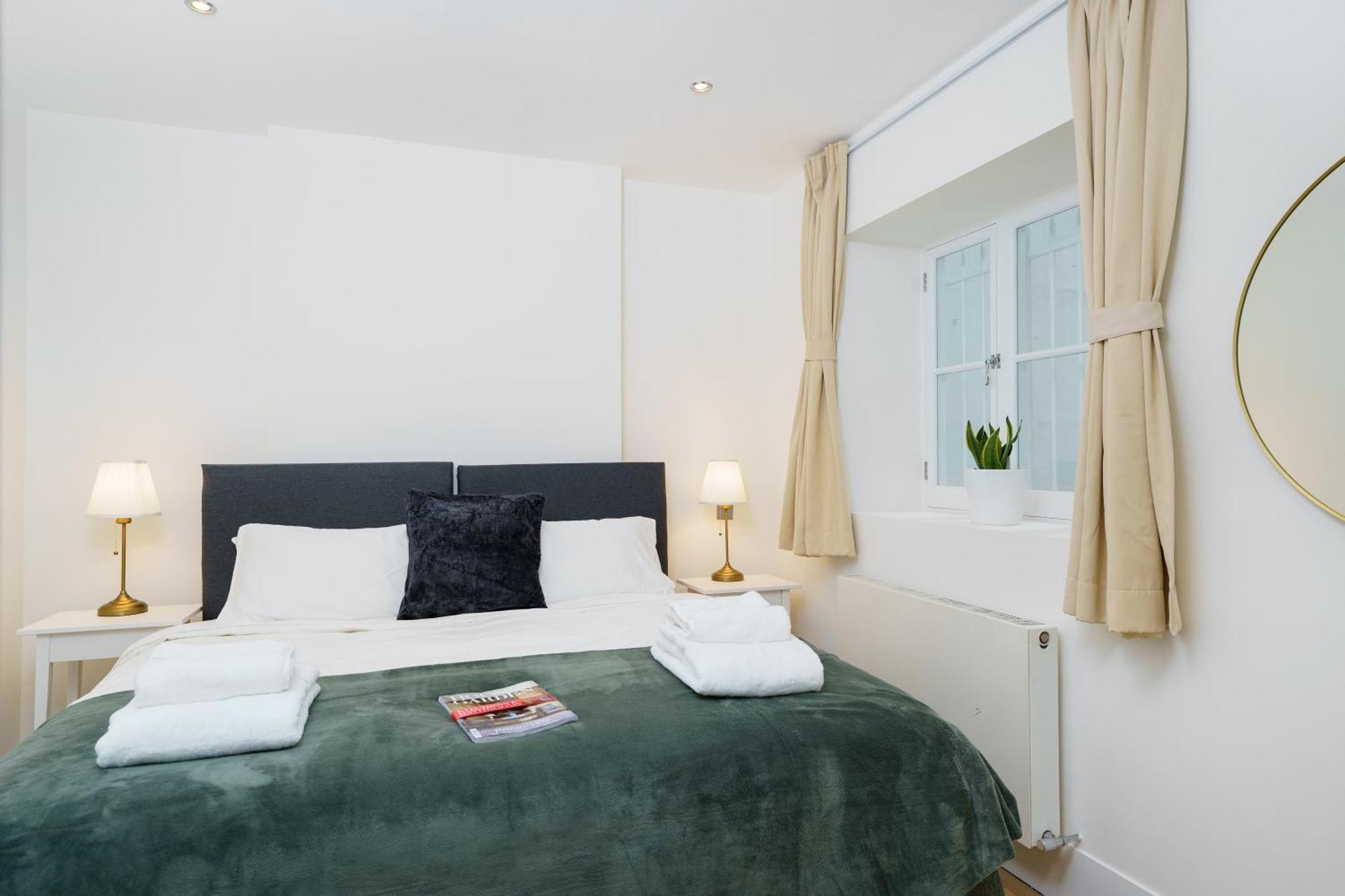 2 Bedroom Flat In Pimlico & Westminster London Exterior photo