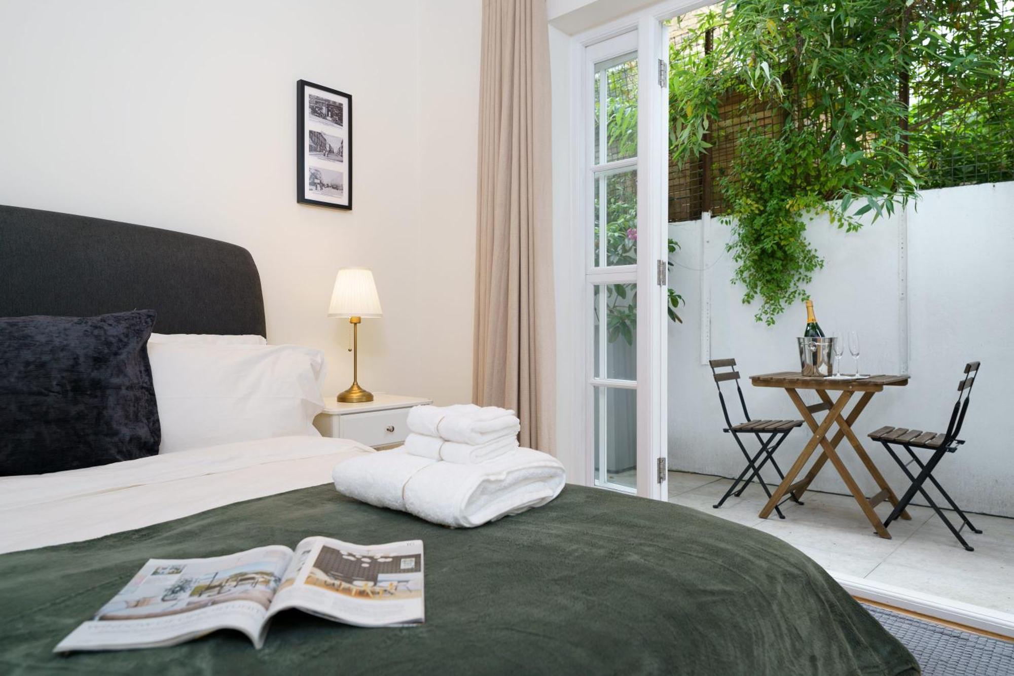 2 Bedroom Flat In Pimlico & Westminster London Exterior photo