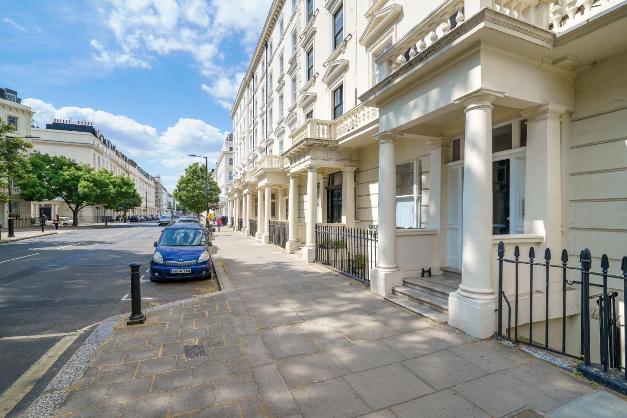 2 Bedroom Flat In Pimlico & Westminster London Exterior photo